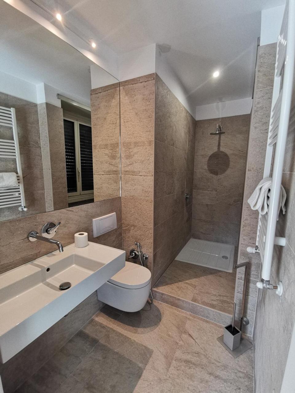 Maison Giulivia Art Proprietaire Rom Exterior foto